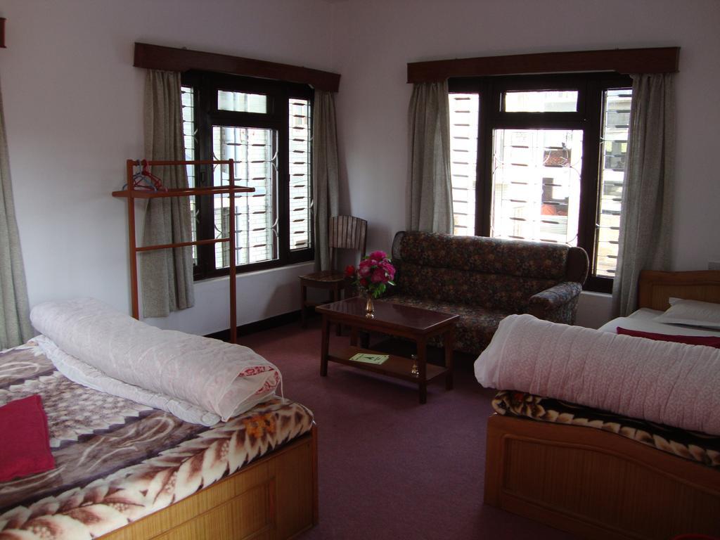 New Summit Guest House Pokhara Pokój zdjęcie